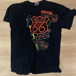 Gildan Black Graphic T-Shirt